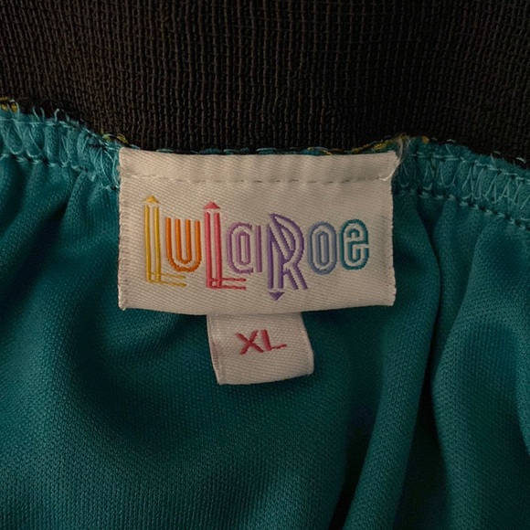 LuLaRoe Skirt. A-Line Multicolor Chevron Print - Picture 1 of 3